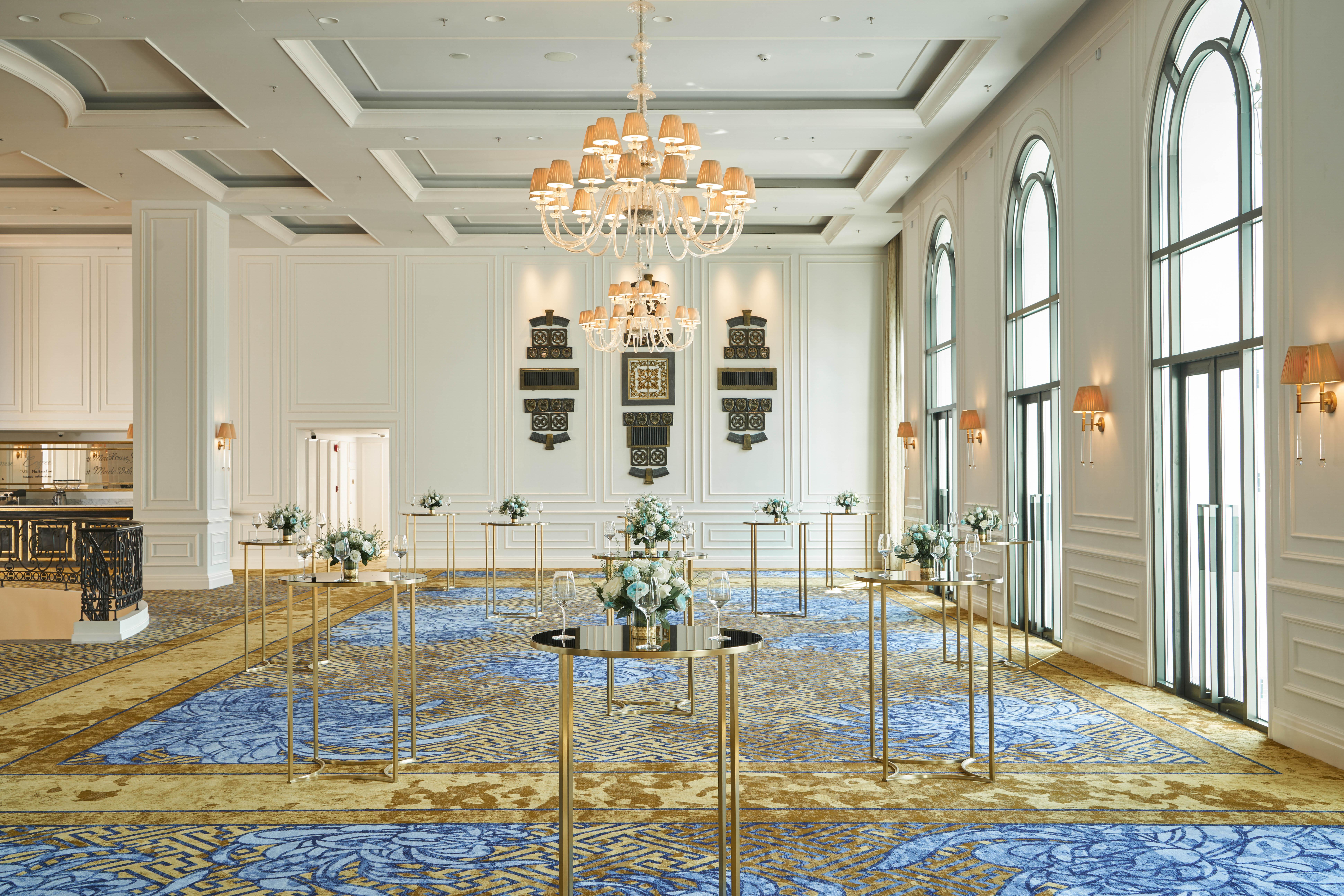 Mai House Saigon Hotel Хошимин Экстерьер фото The interior of the ballroom