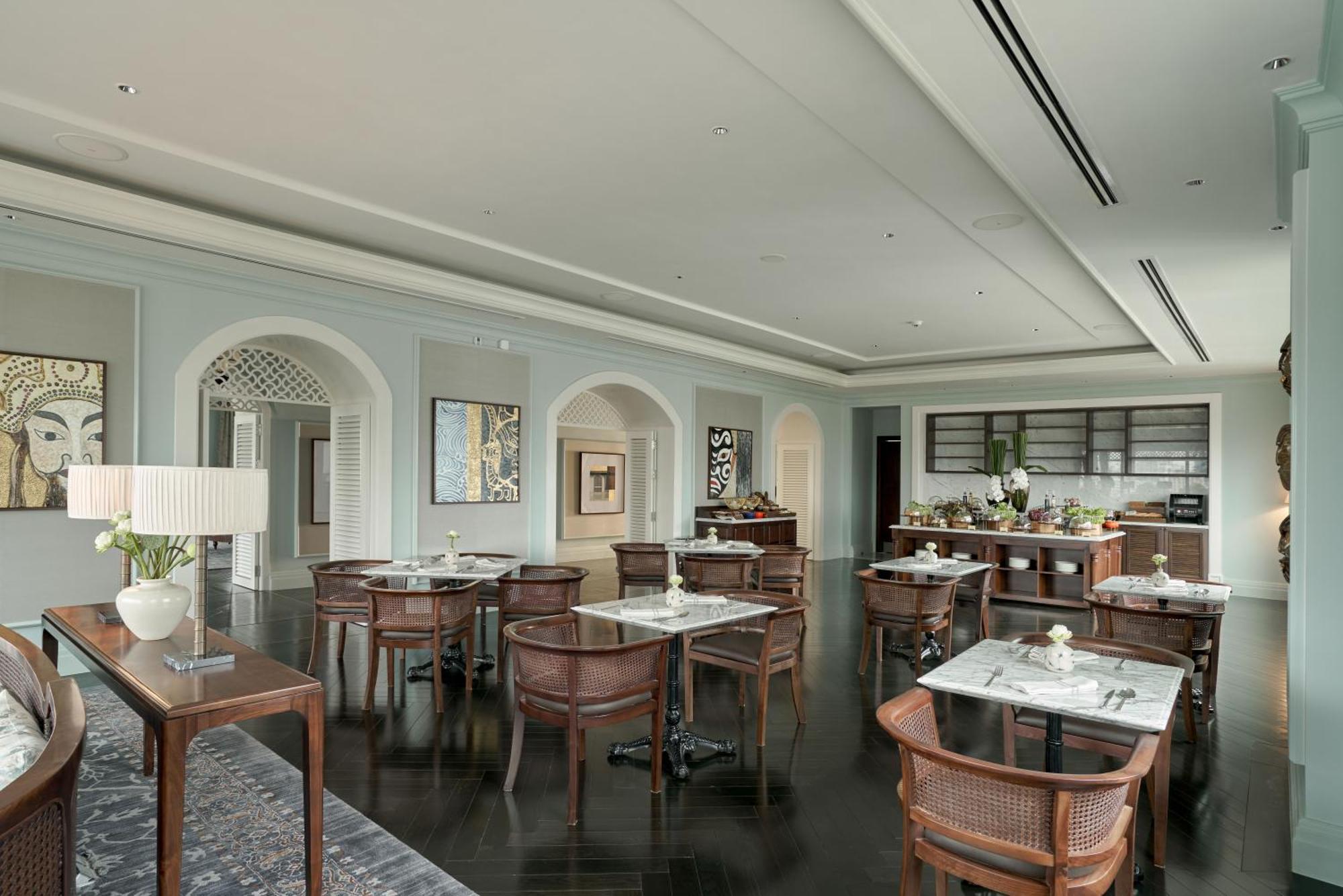 Mai House Saigon Hotel Хошимин Экстерьер фото The restaurant at the hotel
