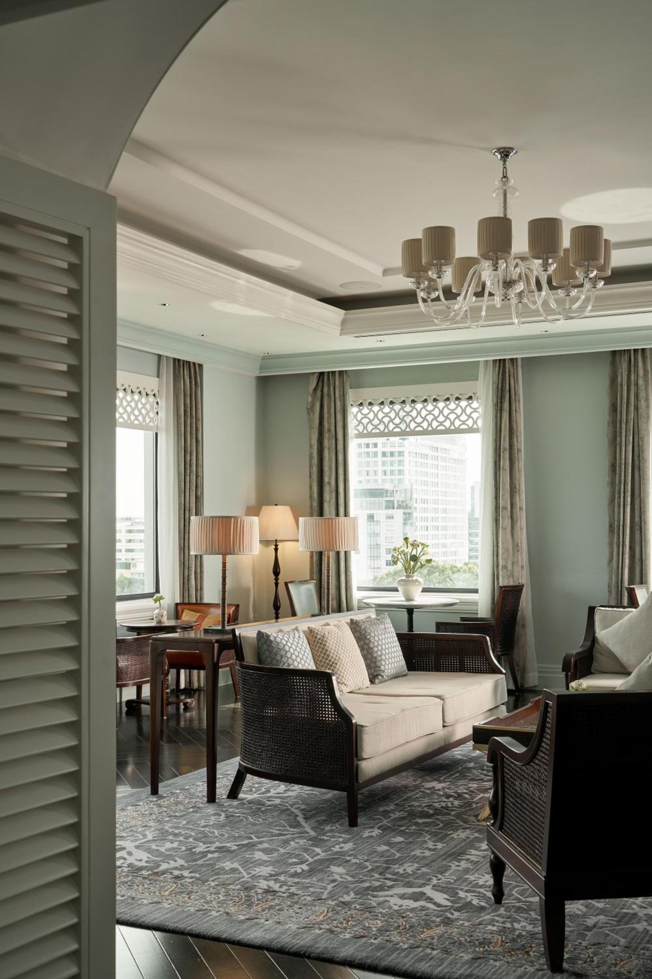 Mai House Saigon Hotel Хошимин Экстерьер фото A suite at The Peninsula Bangkok