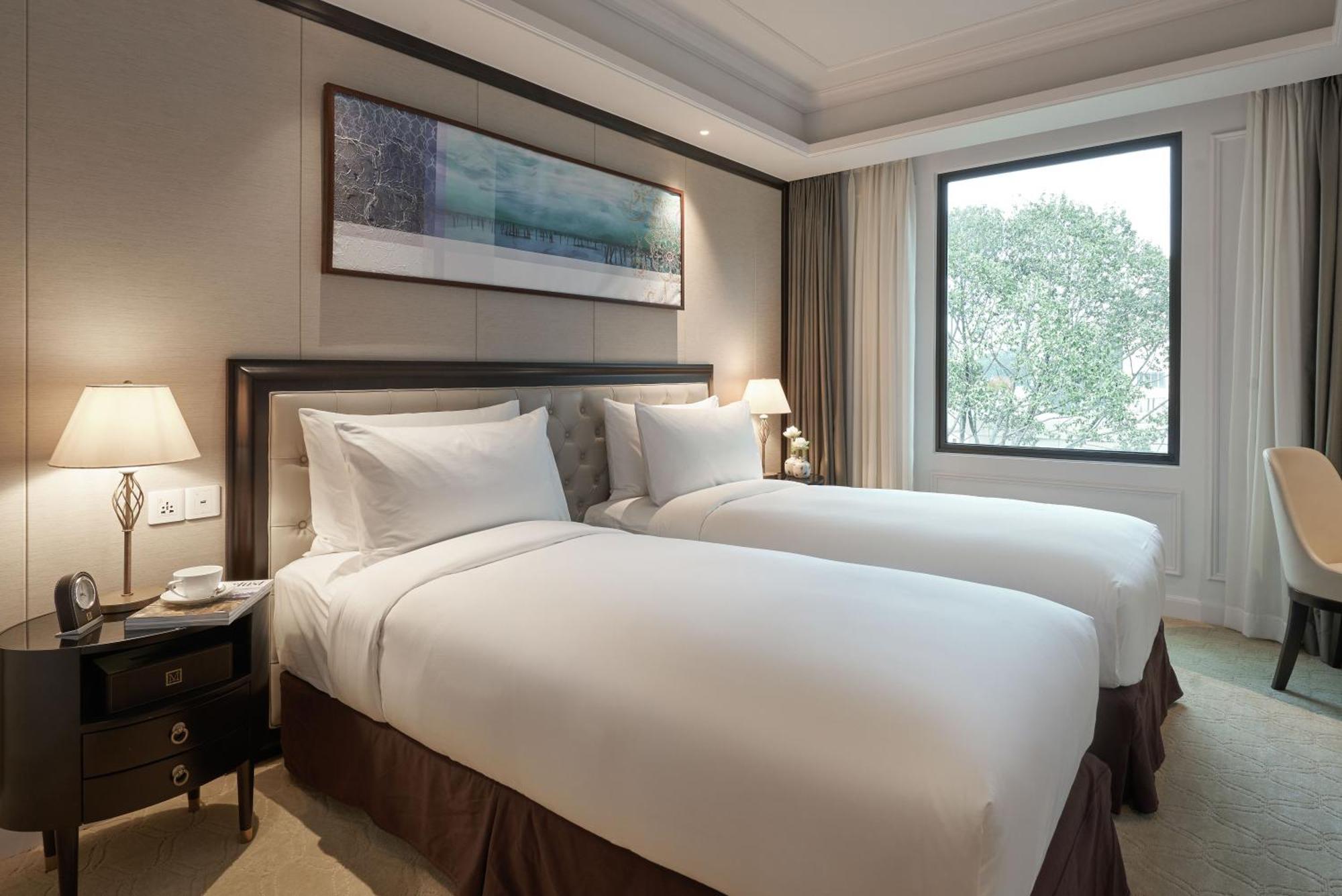 Mai House Saigon Hotel Хошимин Экстерьер фото Deluxe Room