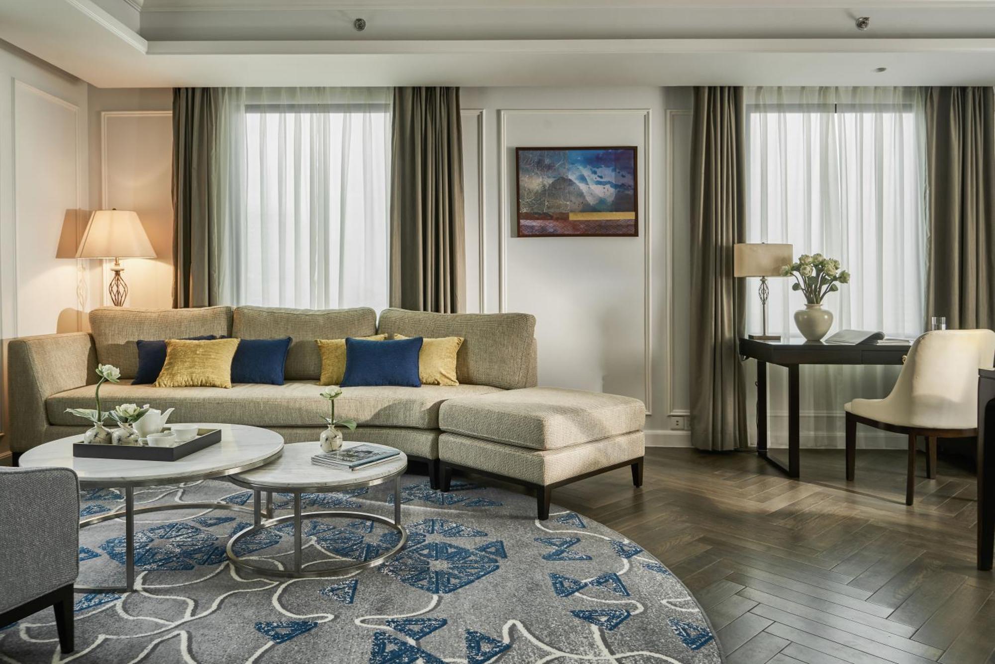 Mai House Saigon Hotel Хошимин Экстерьер фото
